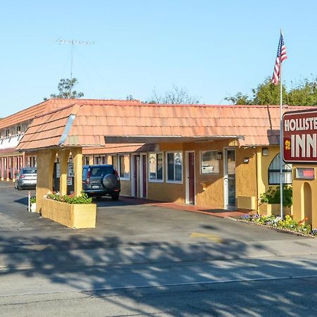 Hollister Inn Bagian luar foto